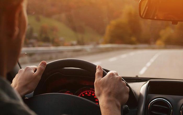 Alasan Ukuran Ban Depan dan Belakang pada Motor Berbeda